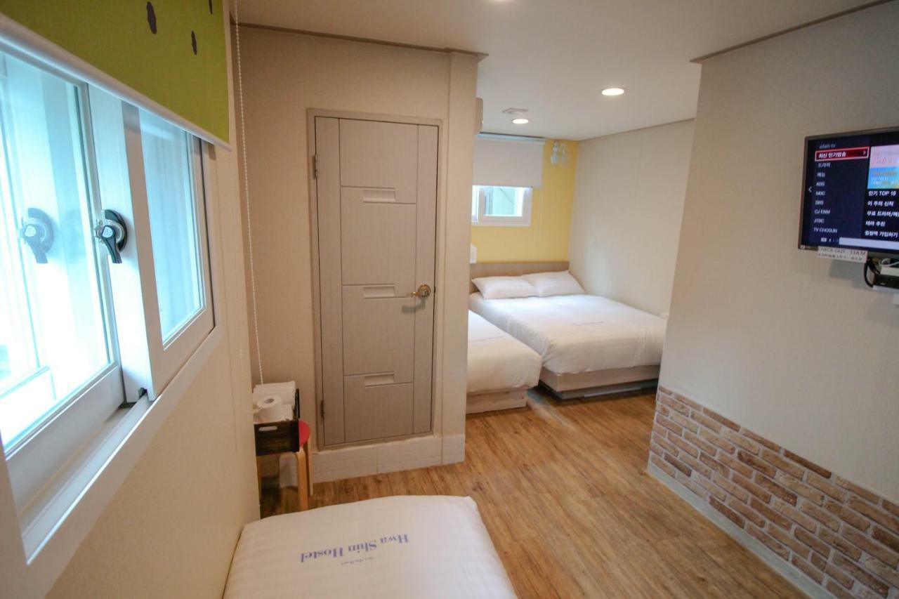 Dongdaemun Hwashin Hostel Szöul Kültér fotó
